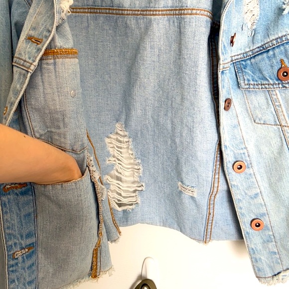 Distressed denim jacket - Picture 6 of 6
